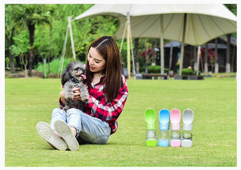 Botella de agua portátil para perros, alimentador multifunción de comida para perros, tazón para beber, dispensador de agua para cachorros y gatos, novedad de 2022
